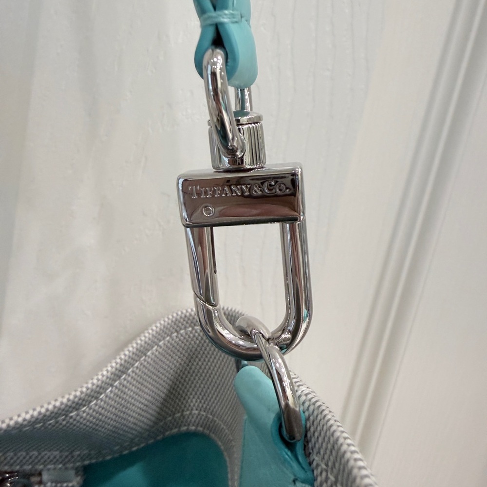 Tiffany & Co. Matching Canvas Tote & Makeup Bag - Picture 6 of 7